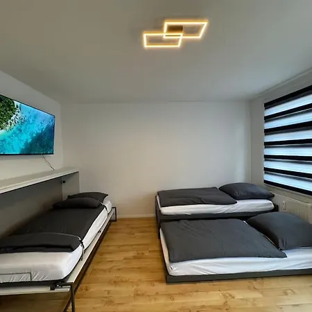 Grosse Mit Xxl-balkon In Mitte Lejlighed