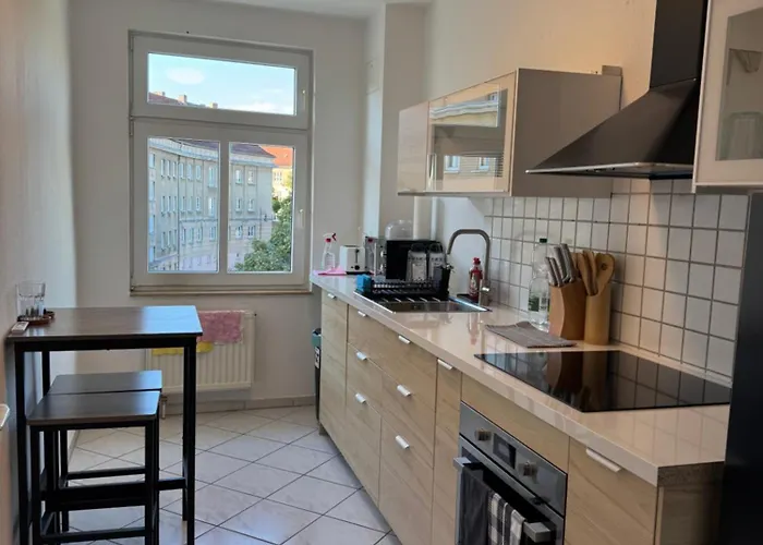 Große Mit Xxl-balkon In Mitte *